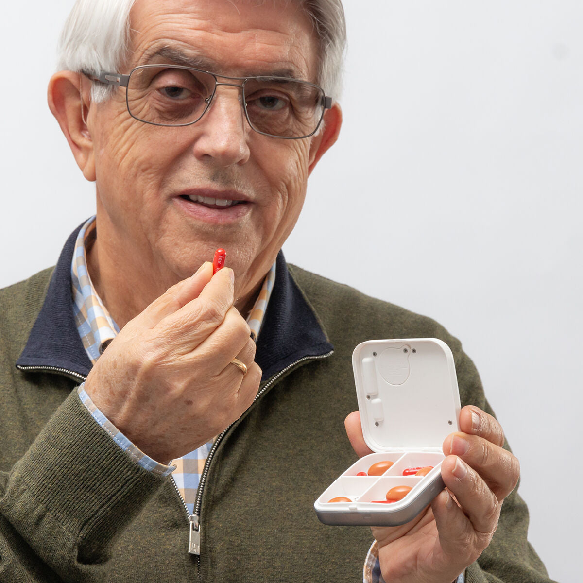 V13H9E8041B94138838A1C2617806FEB7A61R5275983P4